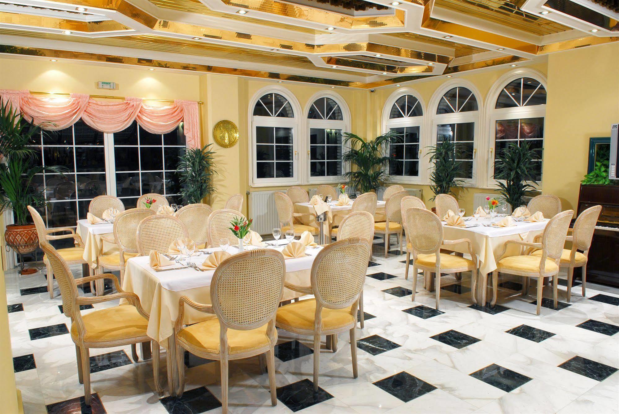 Hotel Strass Paralia Katerinis Luaran gambar