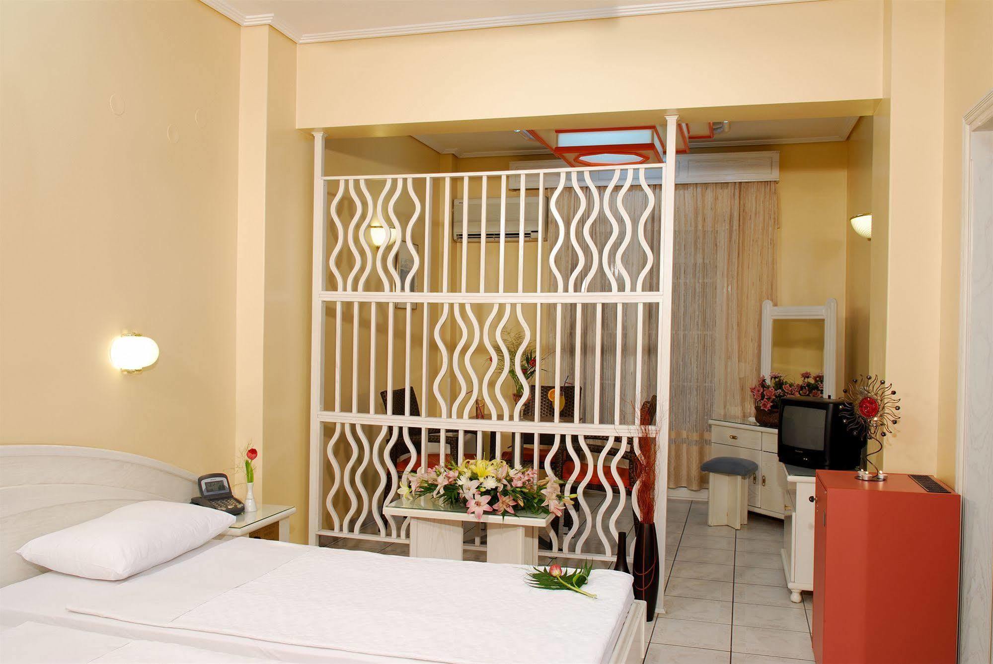 Hotel Strass Paralia Katerinis Luaran gambar