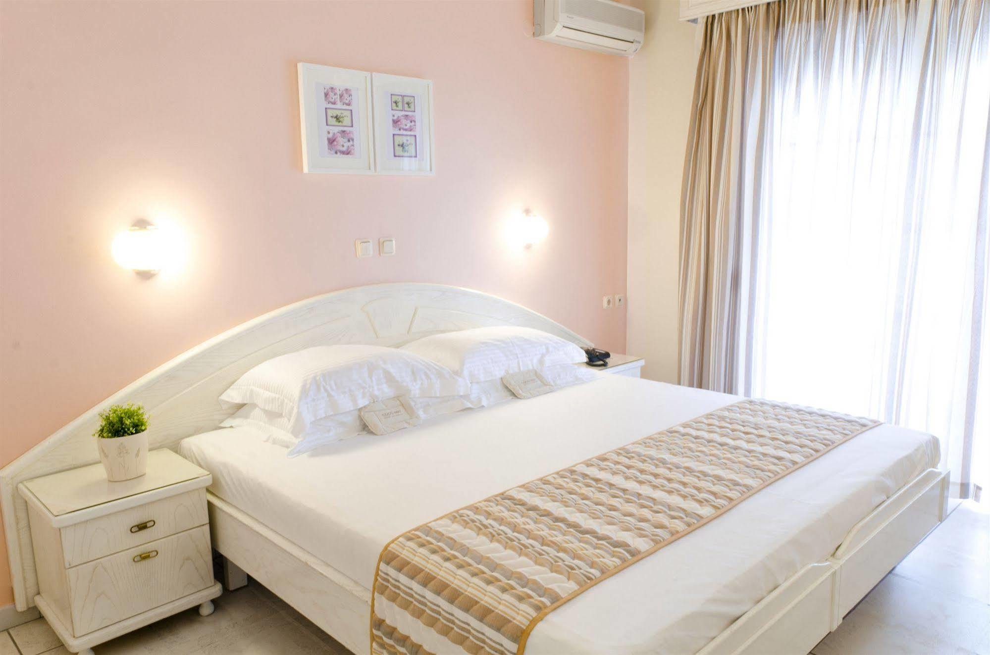 Hotel Strass Paralia Katerinis Luaran gambar