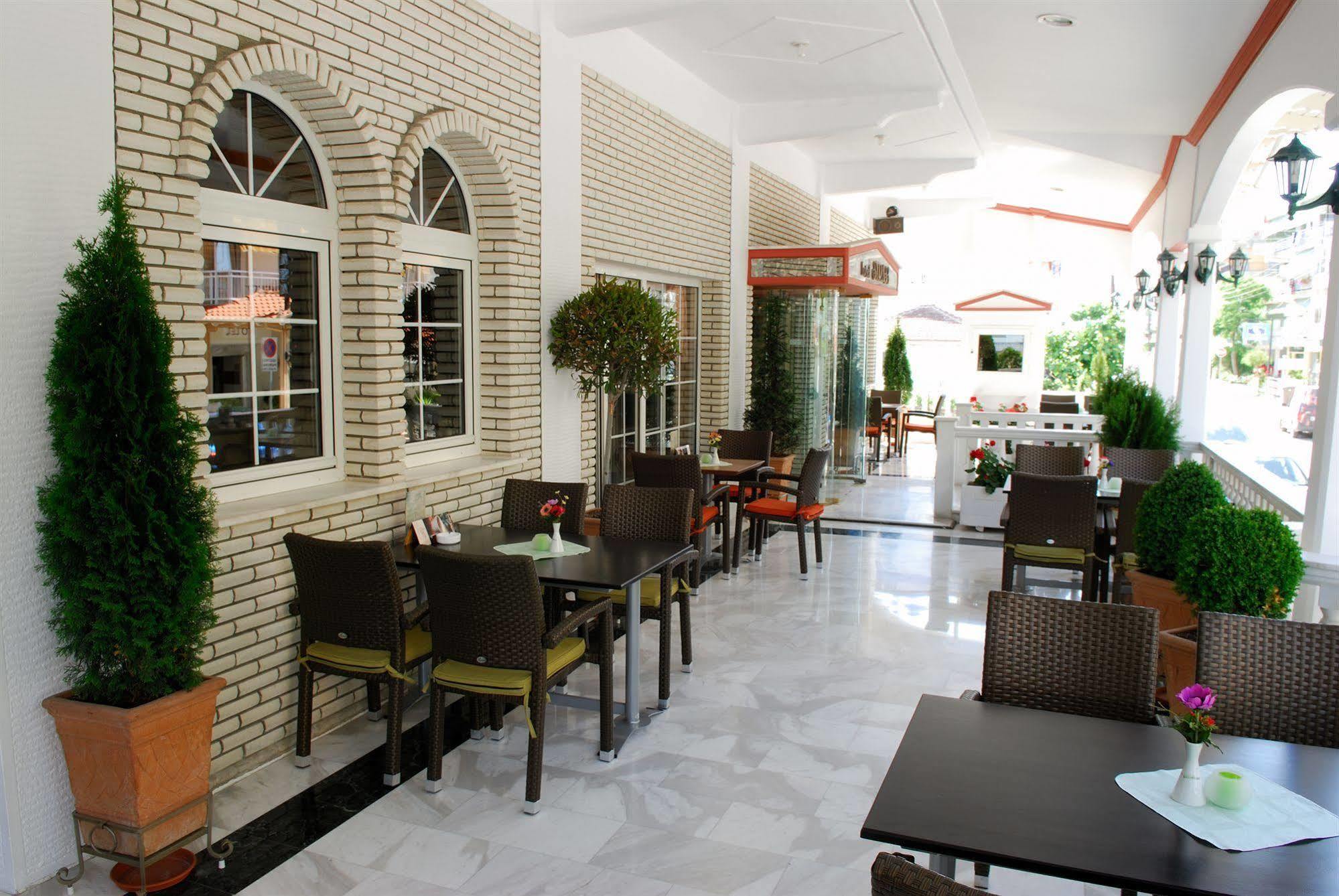 Hotel Strass Paralia Katerinis Luaran gambar